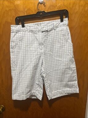 Lady Hagen White Bermuda Shorts with Blue Grid